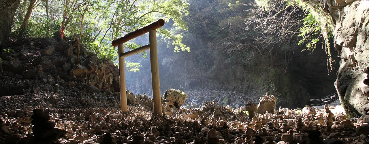 岩戸神社 天安河原